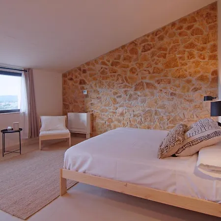 Hotel CAN BUFÍ - Hotel&Winery *