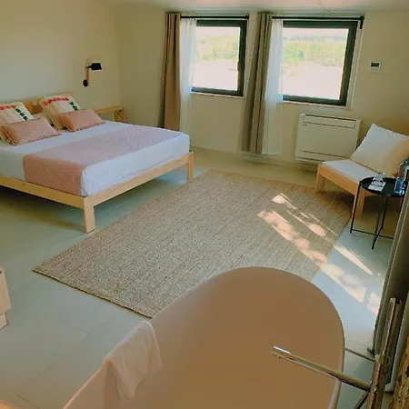 Can Bufi - Hotel & Winery Llagostera