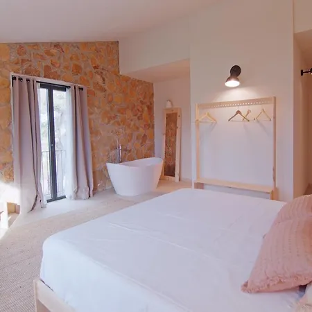 Can Bufi - Hotel & Winery